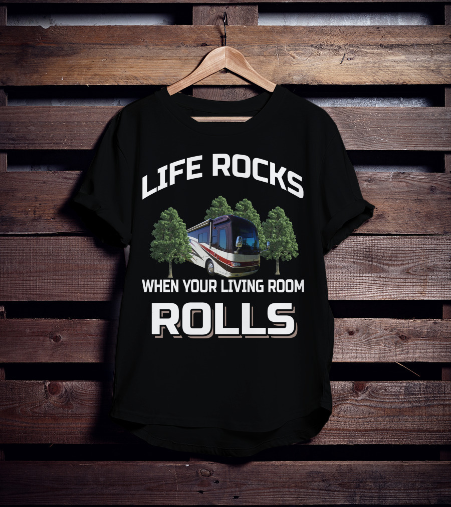 LIFE ROCKS WHEN YOUR LIVING ROOM ROLLS Beaver Contessa Rome 2009 T-Shirt
