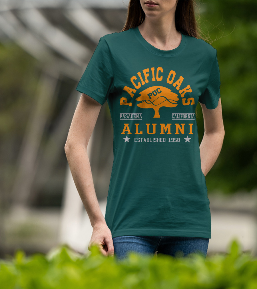 Pacific Oaks POC Alumni Pasadena California Established 1958 T-Shirt