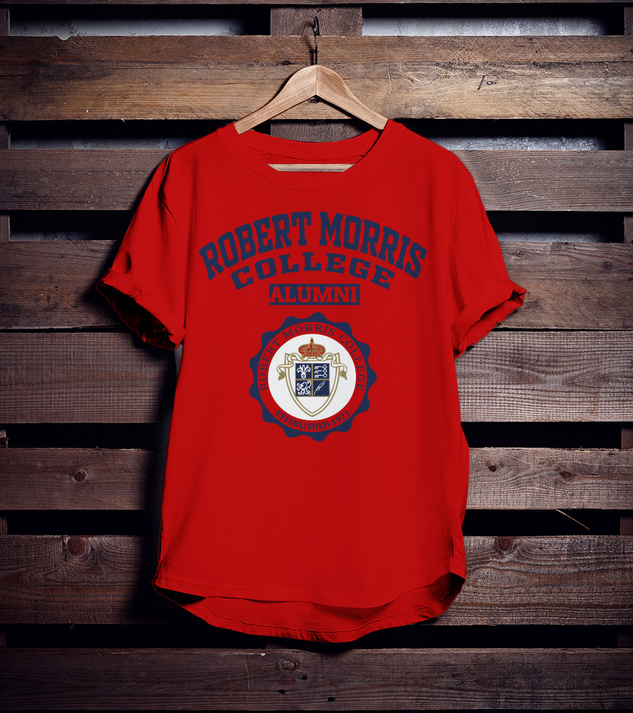 Robert Morris College Alumni Established 1921 Crest T-Shirt