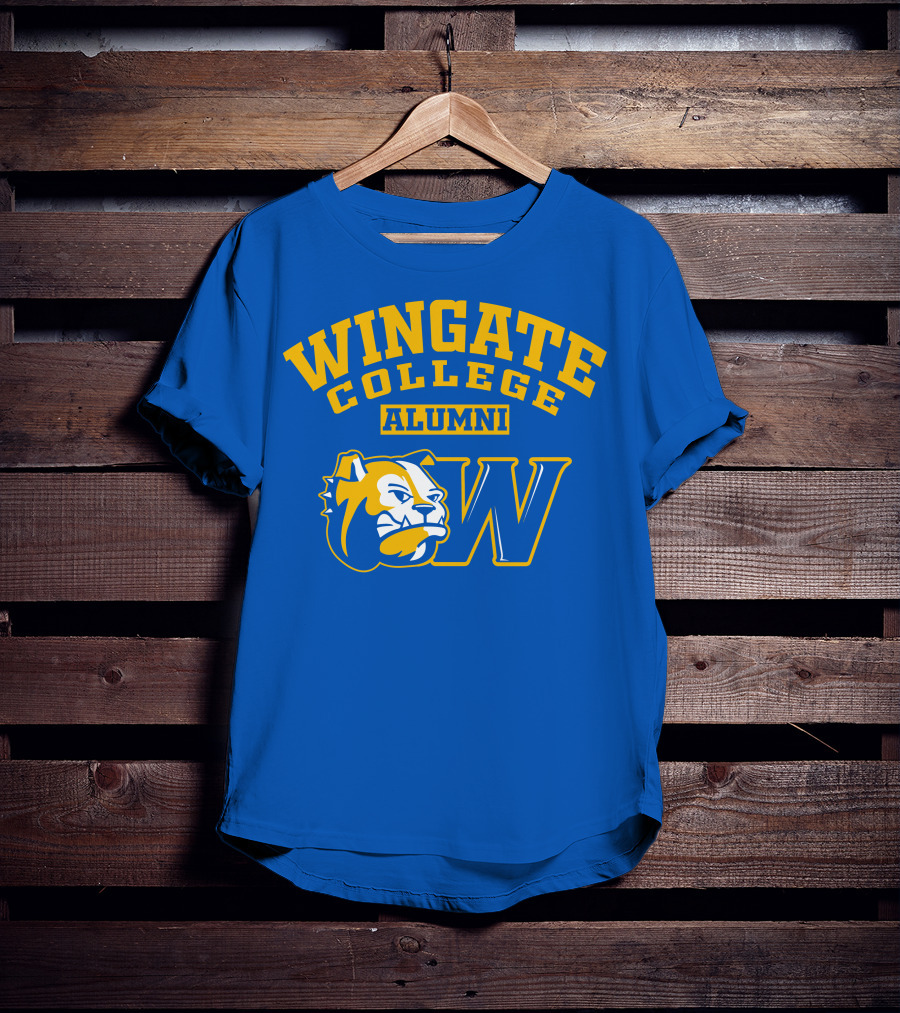 Wingate College Alumni Bulldog Mascot W T-Shirt