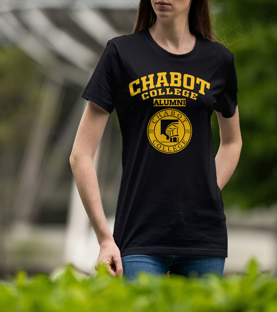 Chabot College Alumni EST 1961 T-Shirt