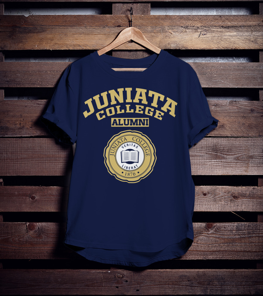 Juniata College Alumni Veritas Liberat Emblem 1876 T-Shirt