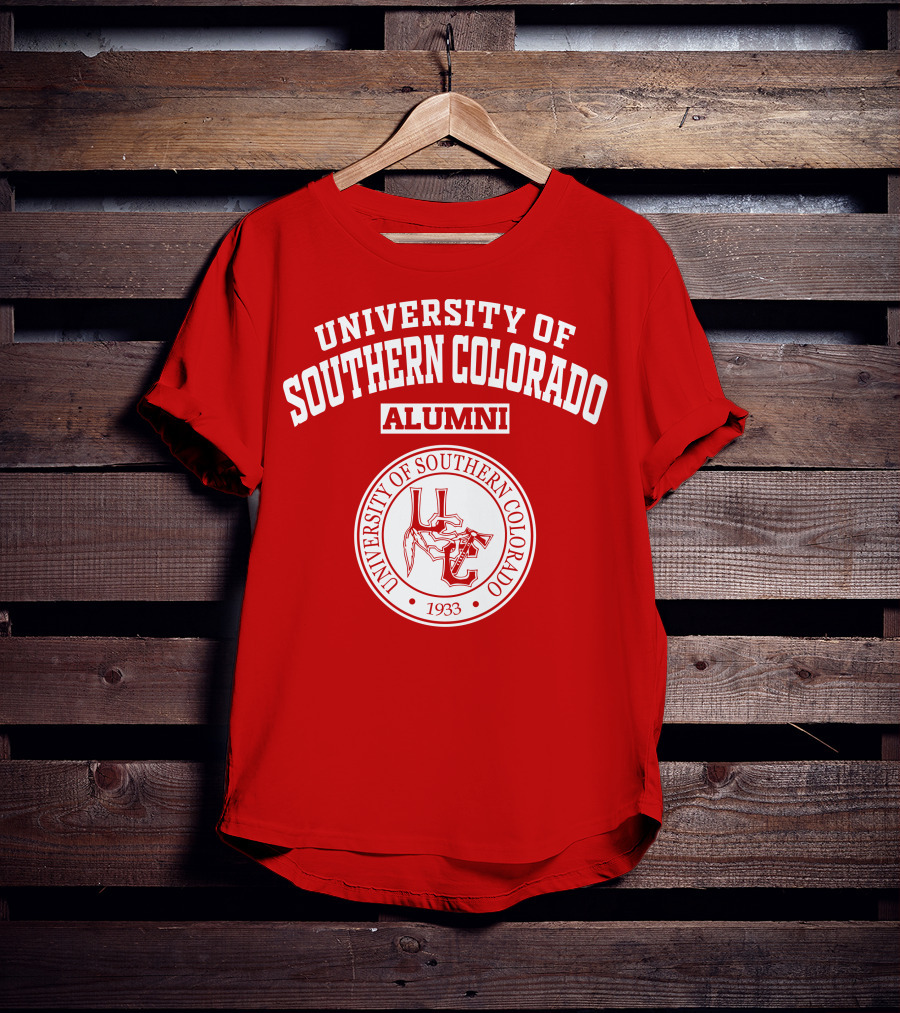 University Of Southern Colorado Alumni 1933 Badge UC T-Shirt