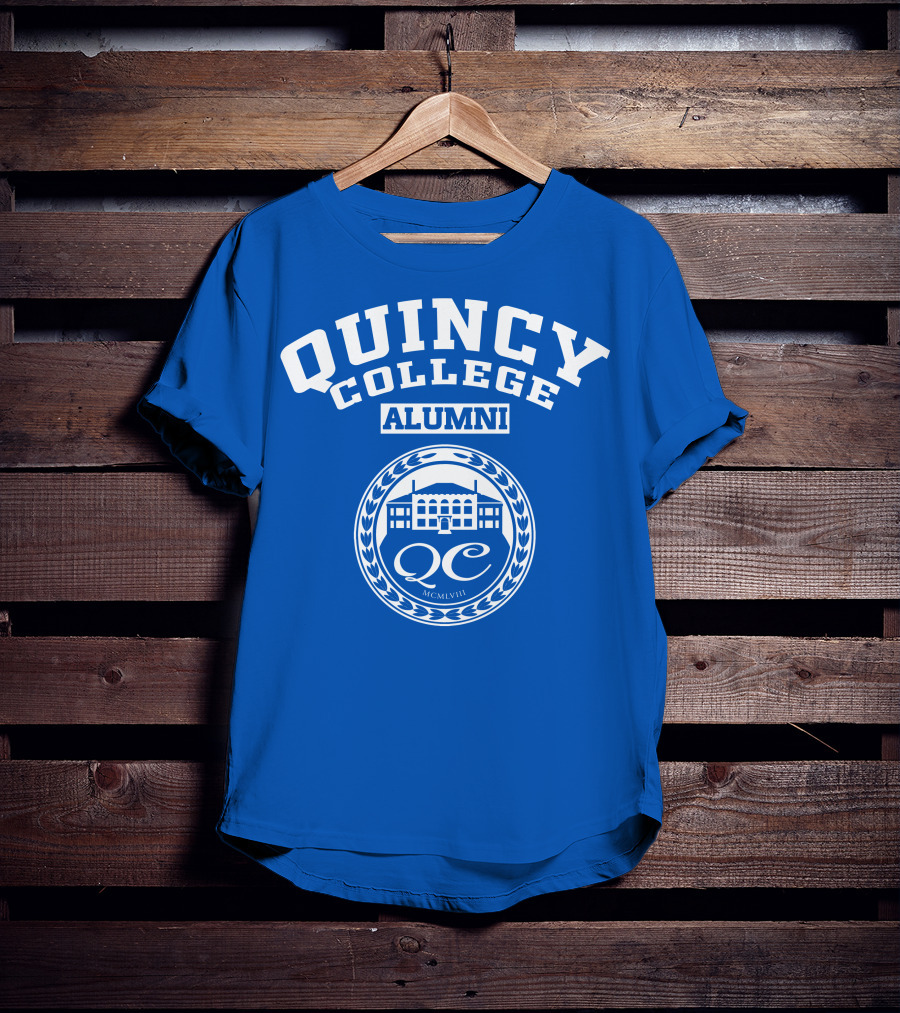 Quincy College Alumni QC MCMLVIII Crest T-Shirt