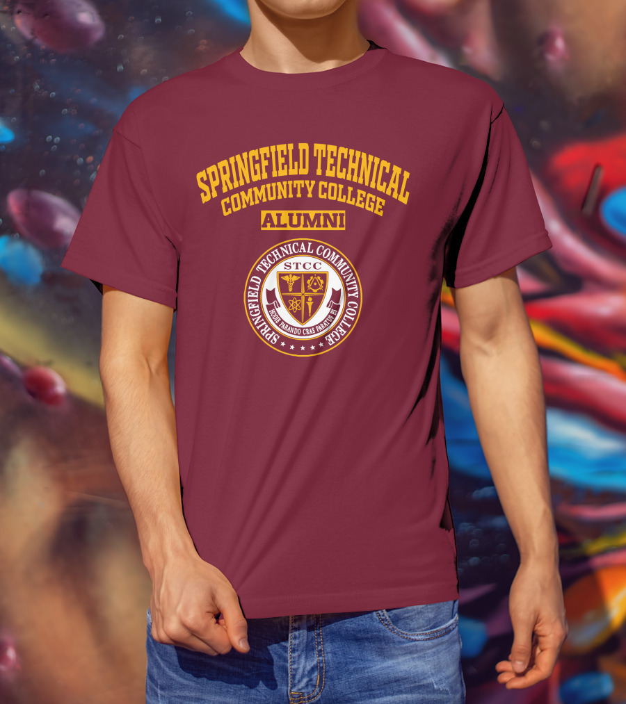 Springfield Technical Community College Alumni STCC Honor Mandao Cras Parturus T-Shirt
