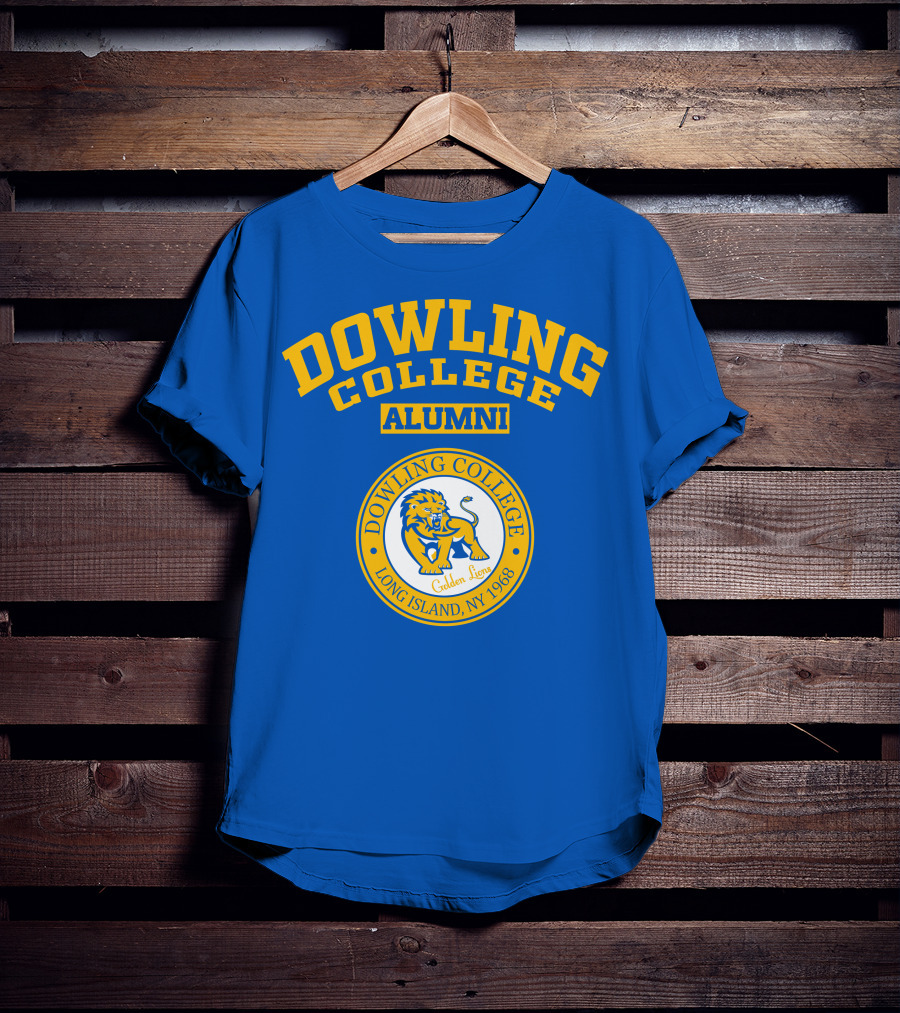 Dowling College Alumni Golden Lions Long Island NY 1968 T-Shirt