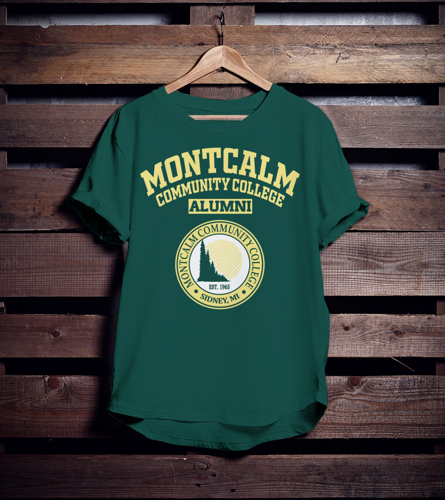 Montcalm Community College Alumni Est. 1965 Sidney MI T-Shirt