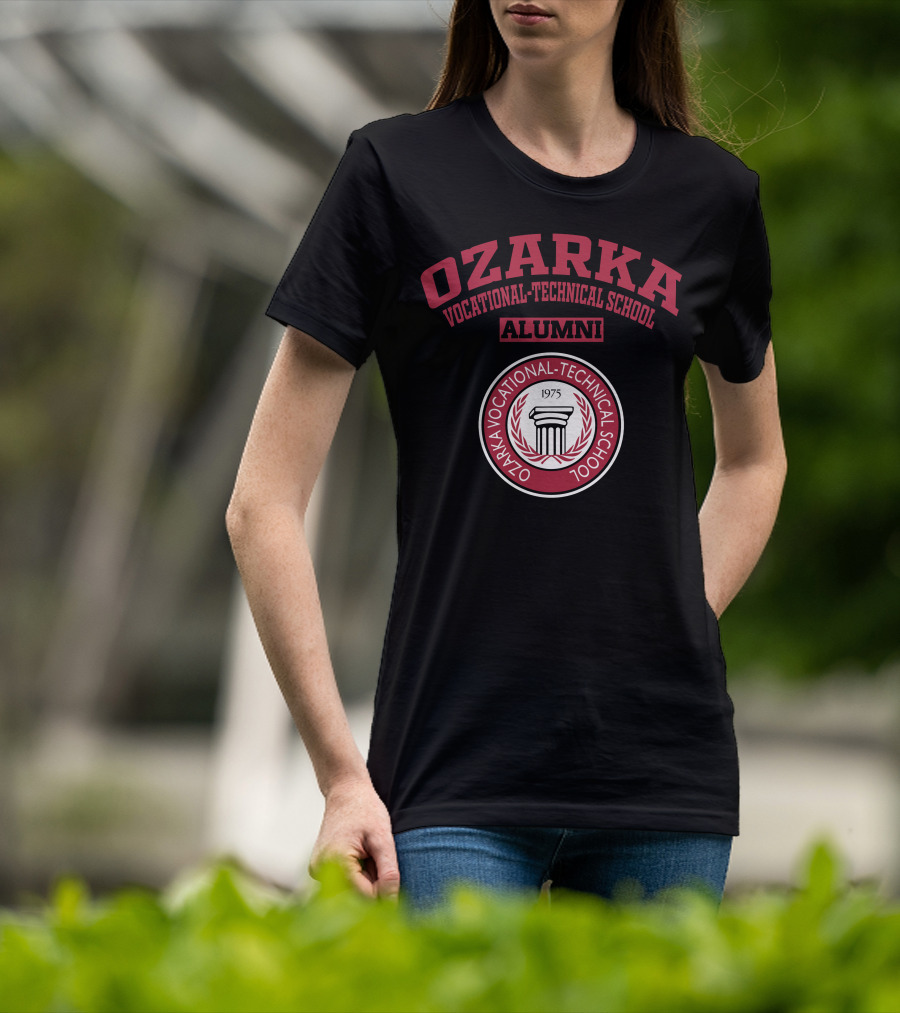 Ozarka Vocational-Technical School Alumni 1975 Emblem T-Shirt