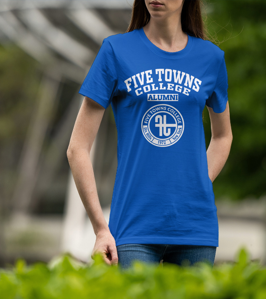Five Towns College Alumni Dix Hills New York 1972 T-Shirt