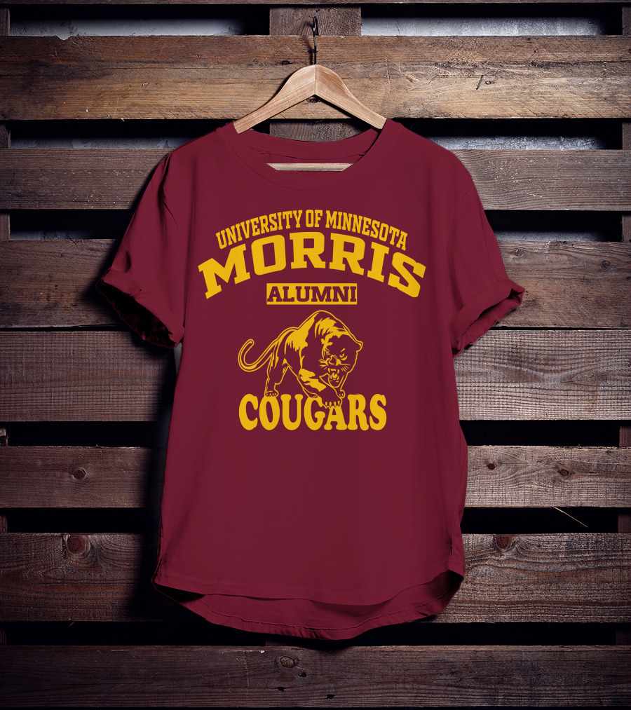 University Of Minnesota Morris Alumni Cougars T-Shirt