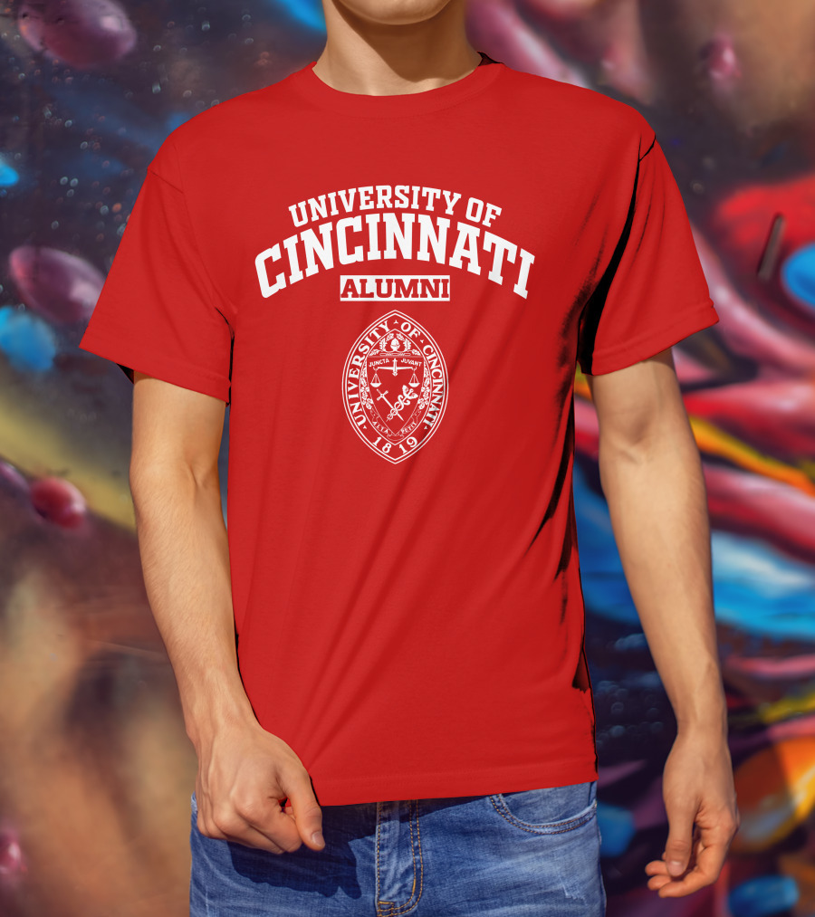 University Of Cincinnati Alumni Seal 1819 T-Shirt