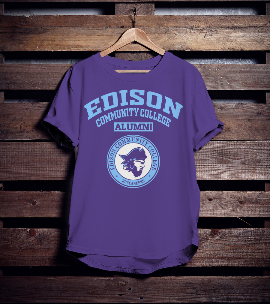 Edison Community College Alumni Buccaneers T-Shirt