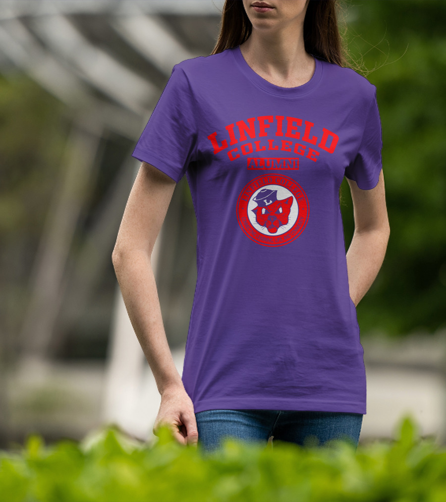 Linfield College Alumni Confido Personal Development Mascot T-Shirt