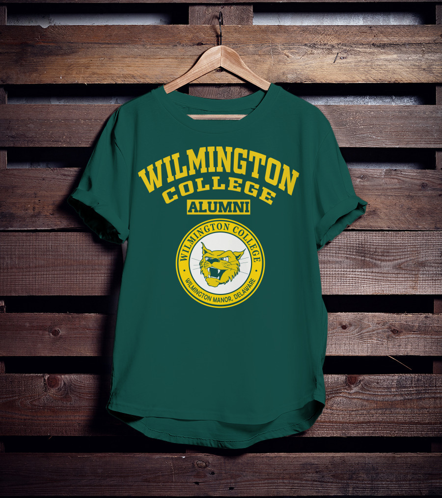 Wilmington College Alumni Wilmington Manor Delaware Wildcats T-Shirt