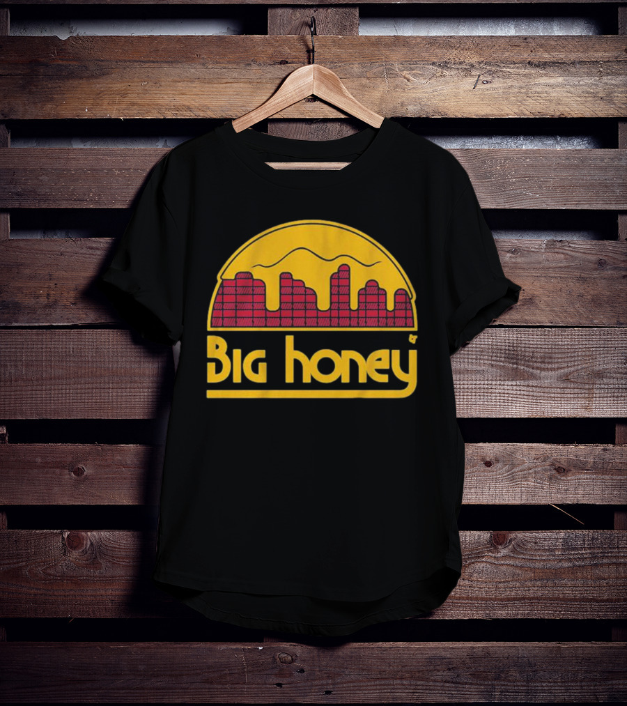 Big Honey Denver Skyline Honeycomb Nuggets Fan T-Shirt
