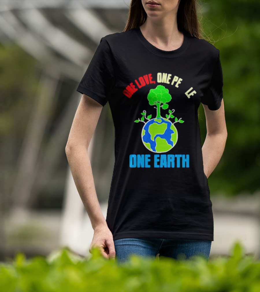 One Love One People One Earth Green Tree Globe Earth Day T-Shirt