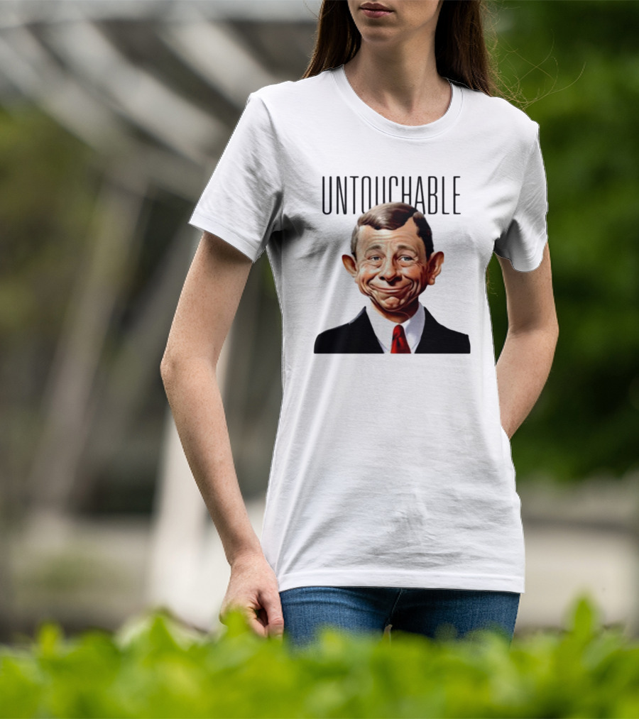 Untouchable Chief Justice John Roberts Refusing To Speak To The American People T-Shirt