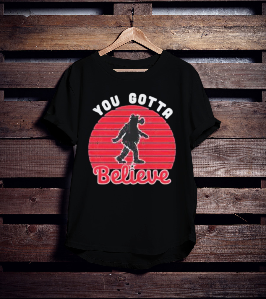 You Gotta Believe Vintage Retro Philly Bear T-Shirt