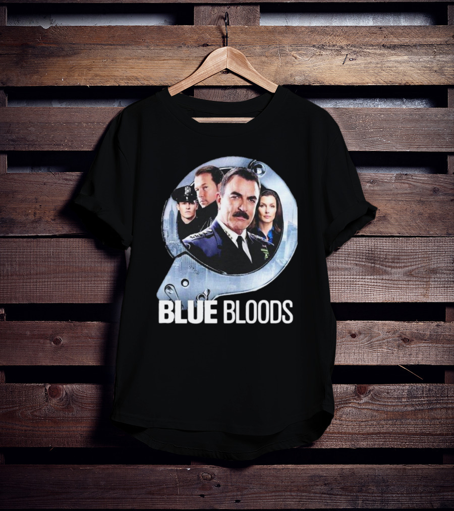 Blue Bloods Reagan Family Tom Selleck Donnie Wahlberg Cop Movie Fan T-Shirt