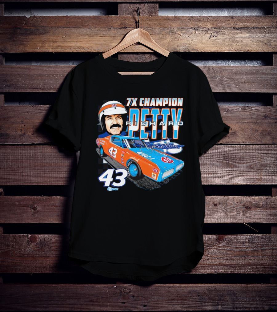 7X Champion Richard Petty Number 43 Car Racing LEGACY Motor Club Team Collection T-Shirt