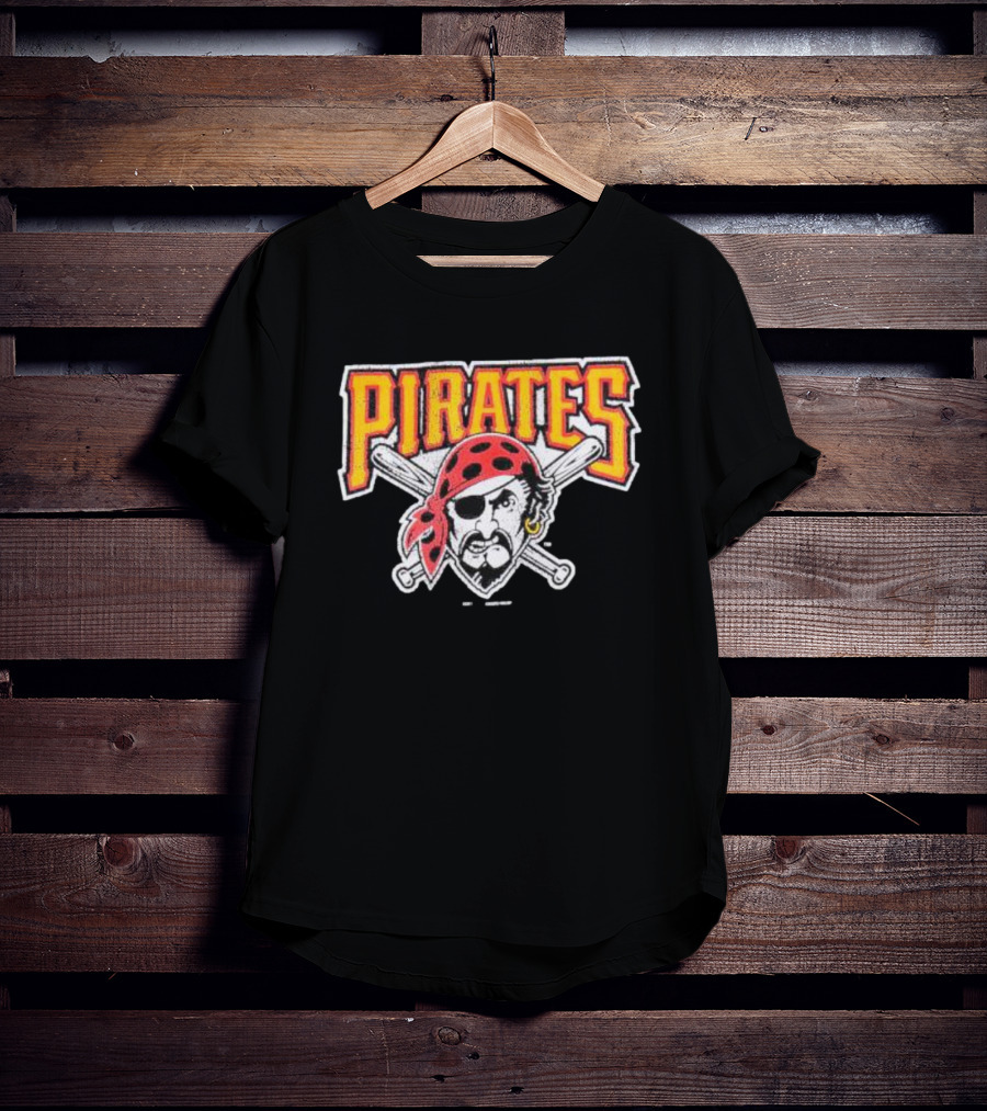 Pittsburgh Pirates Youth Distressed Vintage Crossed Bats T-Shirt