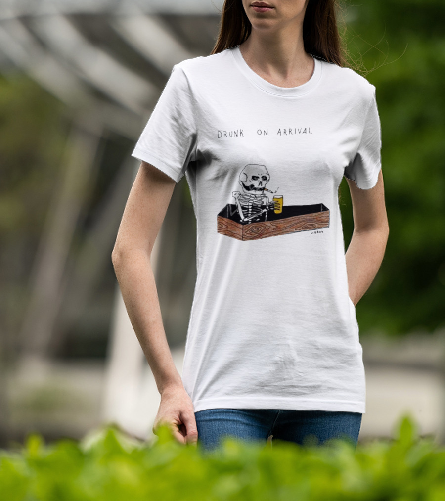 Matt Gray Drunk On Arrival Skeleton In Coffin Holding Drink T-Shirt