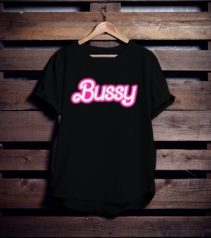 Bussy Barbie New Retro Pink T-Shirt