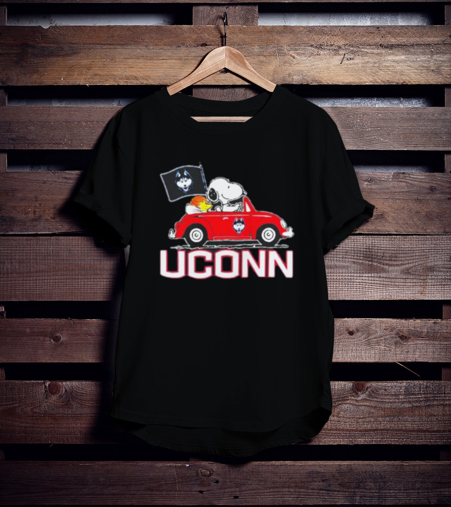 UCONN Huskies Snoopy And Woodstock Driving Red Car With Flag T-Shirt