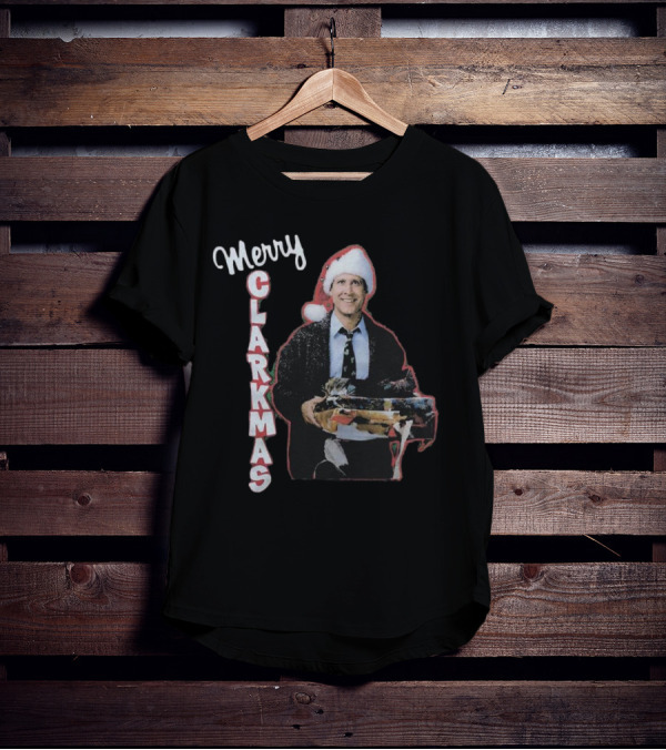 Merry Clarkmas Christmas Vacation Santa Hat Holding Gifts T-Shirt