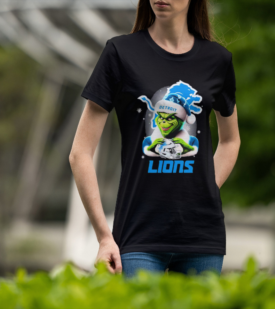 Detroit Lions Grinch Christmas Santa Snowflakes T-Shirt