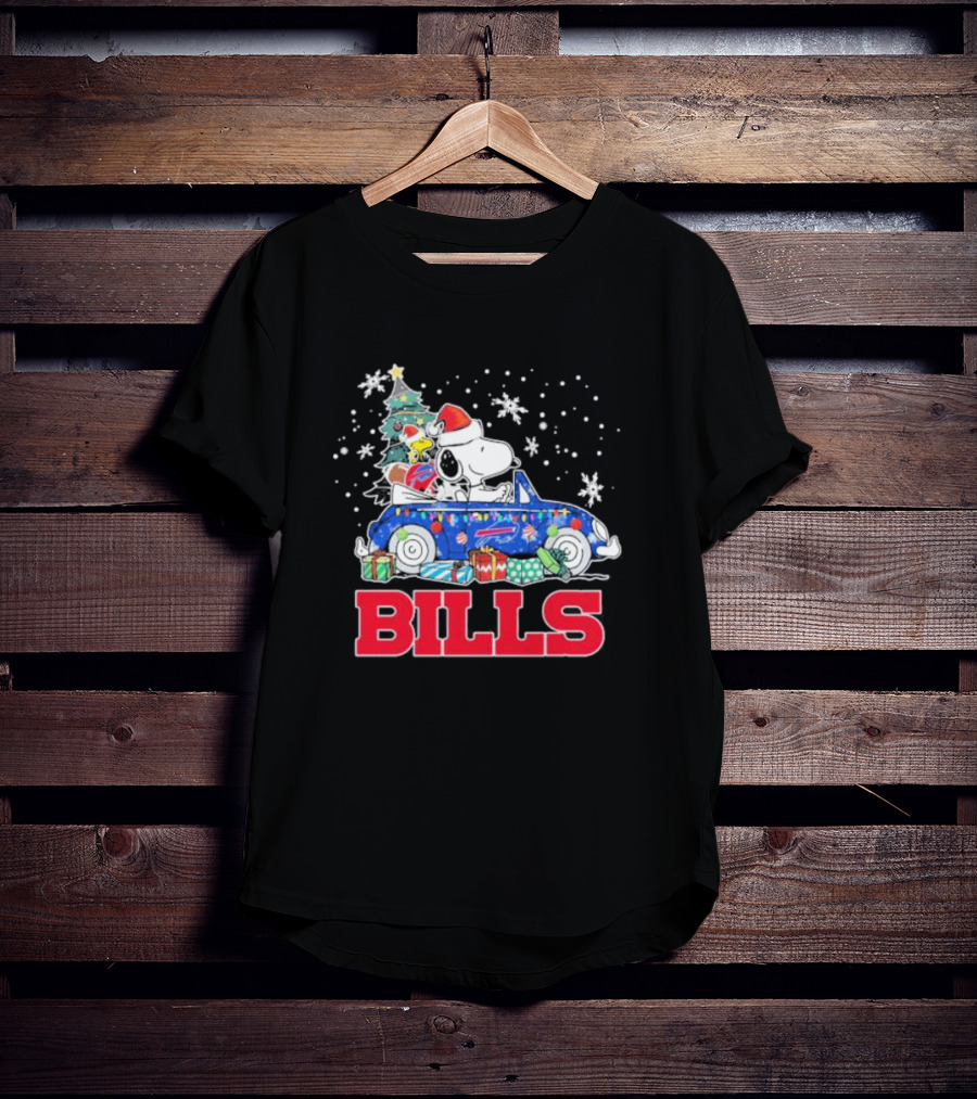 Peanuts Snoopy Woodstock Christmas Car Buffalo Bills Flag Winter Snowflakes T-Shirt
