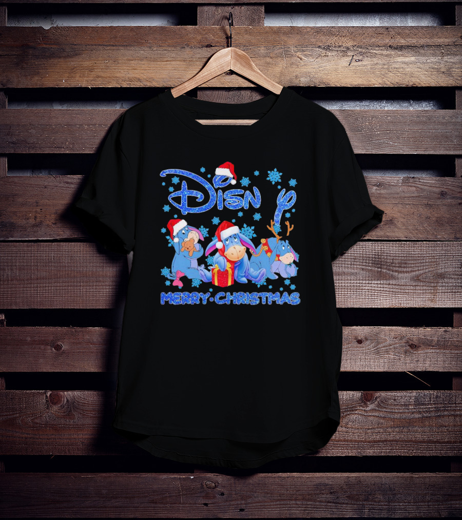 Disney Eeyore Santa Hat Winnie-the-Pooh Merry Christmas Snowflakes T-Shirt