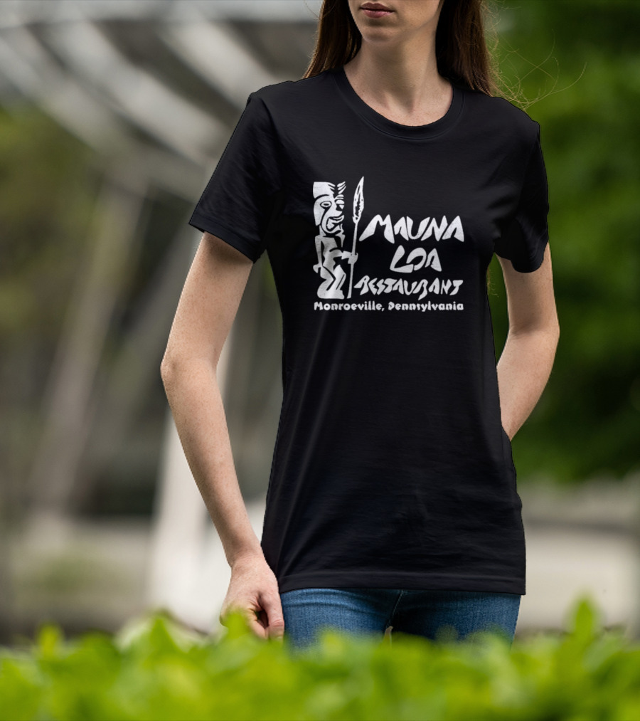 Mauna Loa Restaurants Monroeville Pennsylvania Tiki Statue T-Shirt