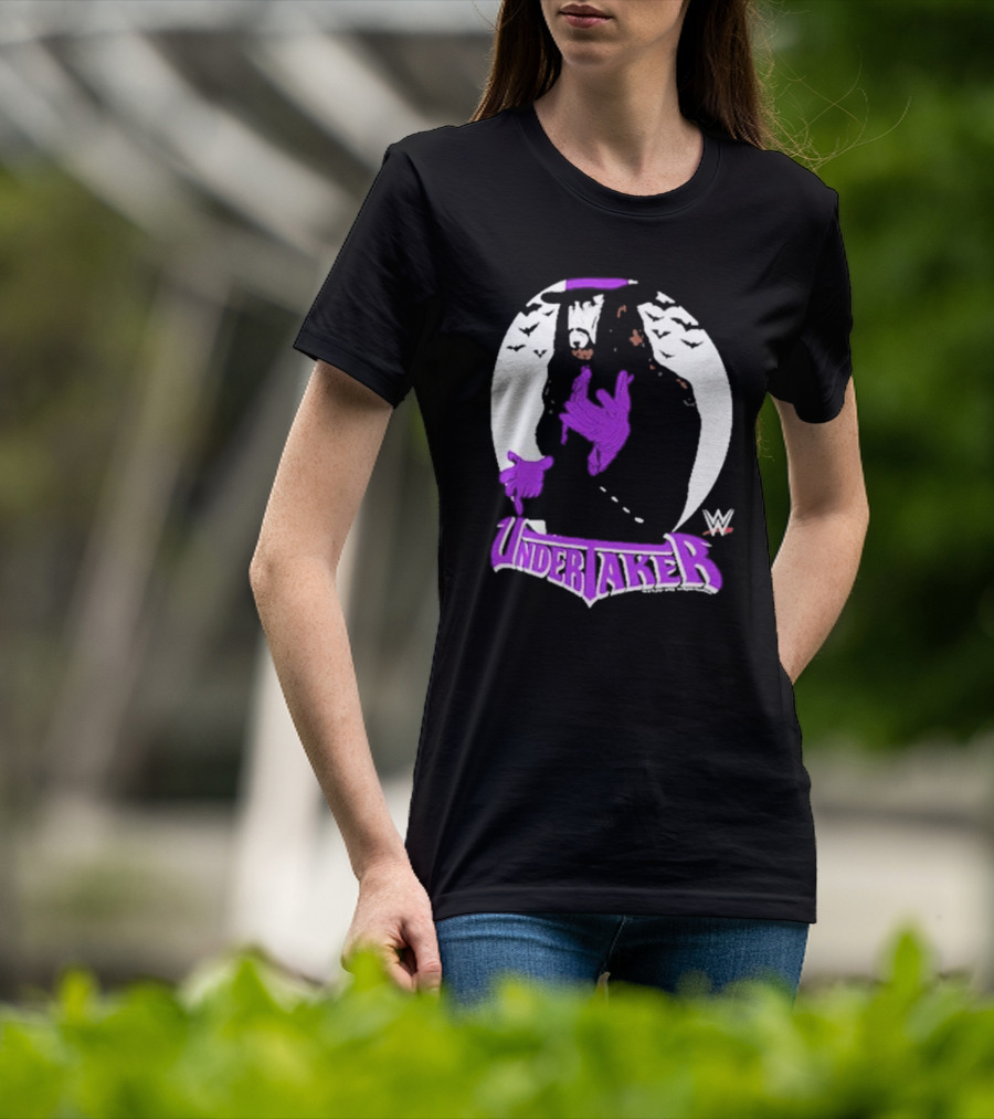 WWE Undertaker Purple Hat Bats Circle T-Shirt