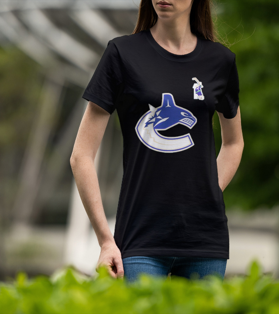 Luongo #1 Vancouver Canucks Orca Logo Ring Of Honour T-Shirt