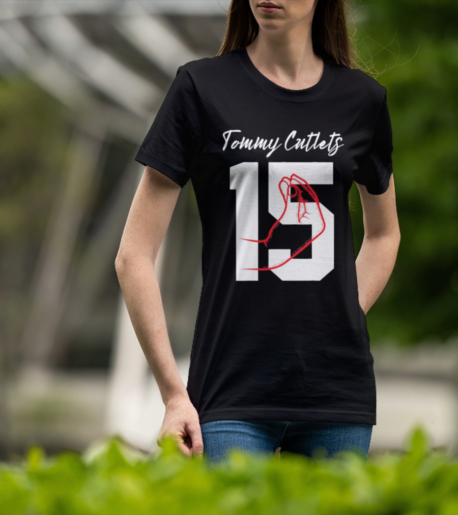 Tommy Cutlets 15 Italian Hand Gesture Football Quarterback Ny T-Shirt