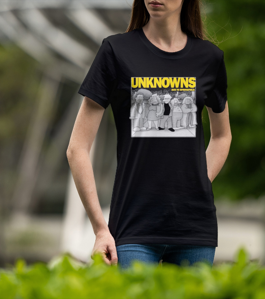 Unknowns Bus To Springfield Cartoon Characters In Black And White Scene T-Shirt