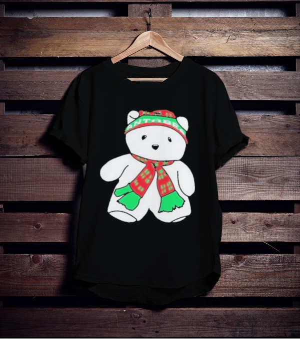 Santa Bear Minnesota Christmas Scarf And Hat Bundle T-Shirt