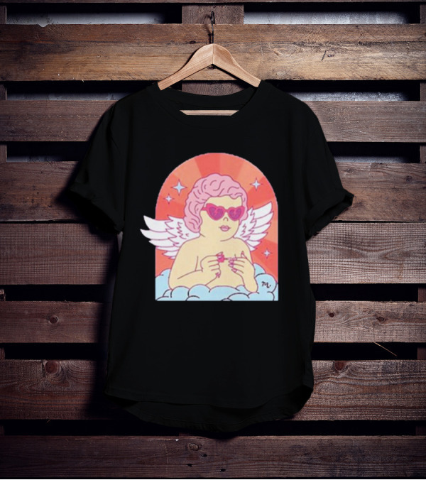 Maniology Cupid's Nail Spa Cherub With Heart Sunglasses And Wings T-Shirt