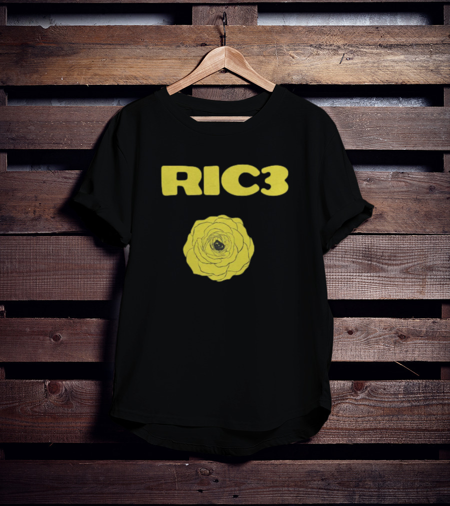 RIC3 Yellow Rose Daniel Ricciardo Merch T-Shirt