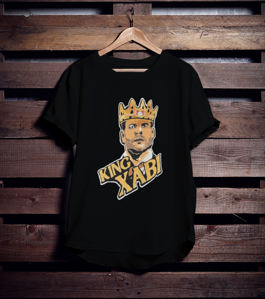 King Xabi Bayer Leverkusen Coach Icon With Crown T-Shirt