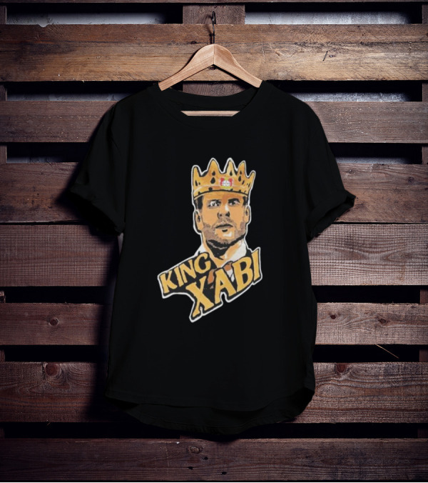 King Xabi Bayer Leverkusen Coach Icon With Crown T-Shirt