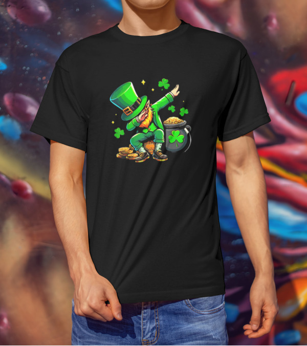St Patricks Day Dabbing Leprechaun With Pot Of Gold And Shamrocks T-Shirt