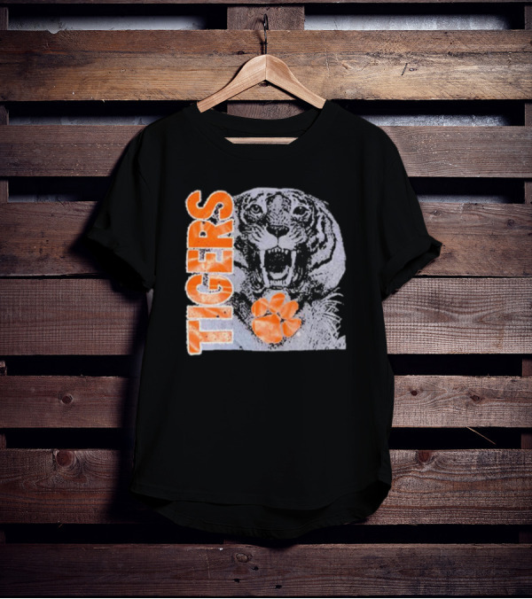 90s Clemson Tigers Vintage College Athletic Roaring Tiger With Orange Paw T-Shirt