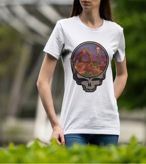 Grateful Dead Skull And Skeleton In Moab Desert Scene T-Shirt