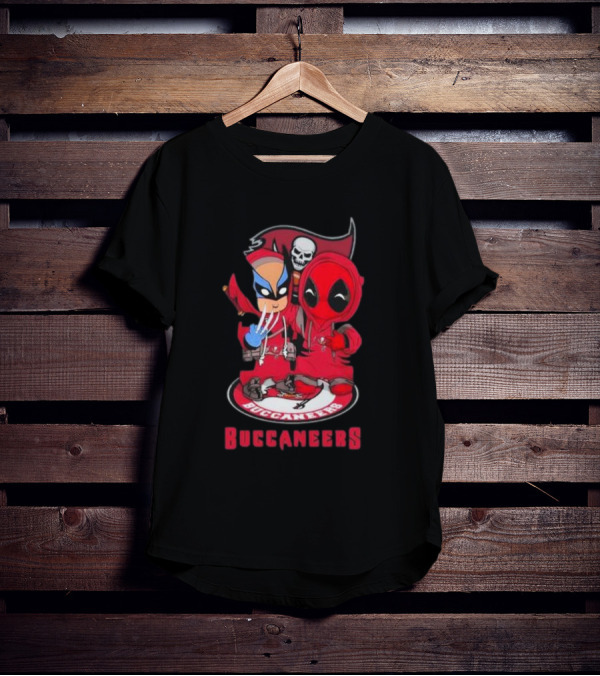 Tampa Bay Buccaneers Marvel Wolverine Deadpool Buccaneers T-Shirt
