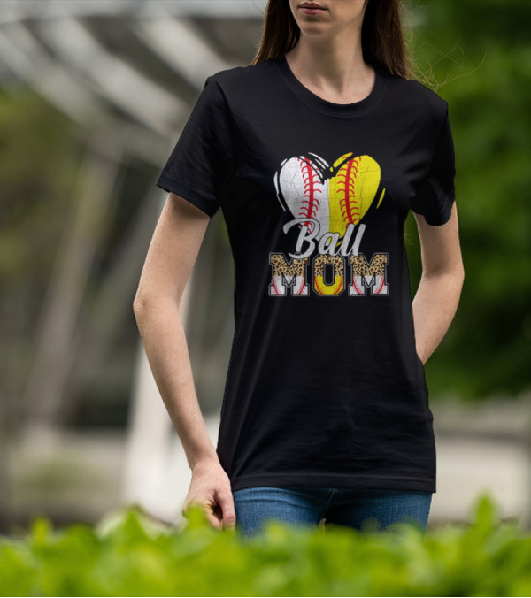 Ball Mom Heart Leopard Baseball Softball Vintage Women T-Shirt