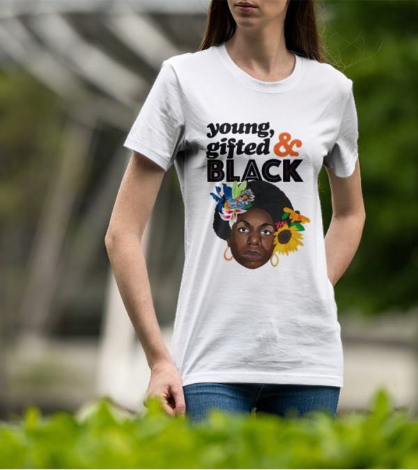 Young Gifted And Black Nina En Printemps T-Shirt