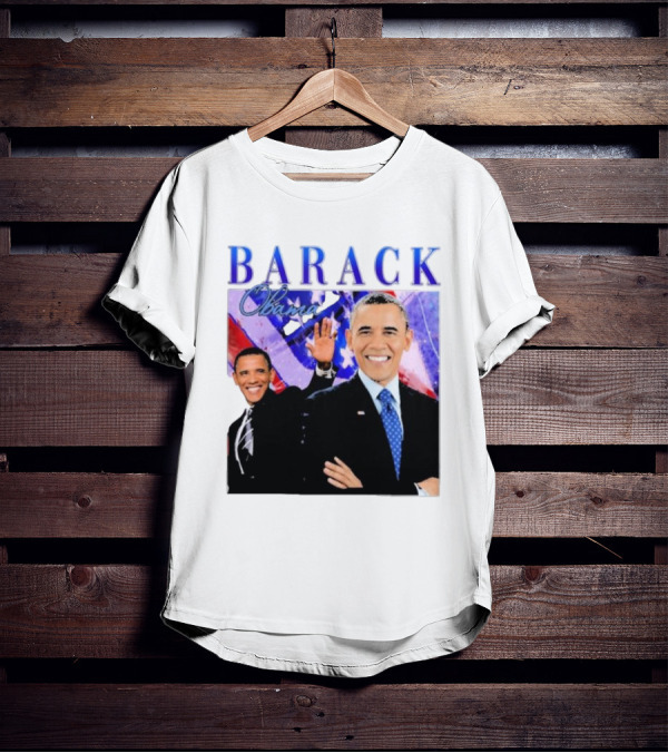 BARACK Obama Smiling Pose With Patriotic Background T-Shirt