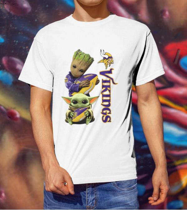 Baby Groot And Yoda Hugging Minnesota Vikings Football T-Shirt